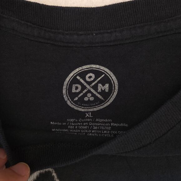 DOM Wolf Close Graphic Short Sleeve T Shirt Mens Size Extra Large XL Black - Picture 3 of 9